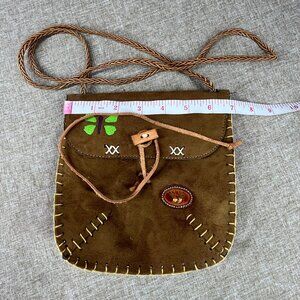 Aruba Souvenir Girl Suede Handmade Purse